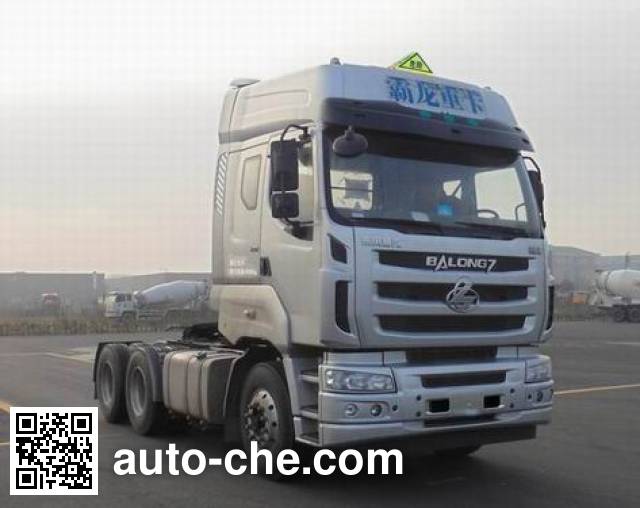 Седельный тягач для перевозки опасных грузов Chenglong LZ4252H7DB