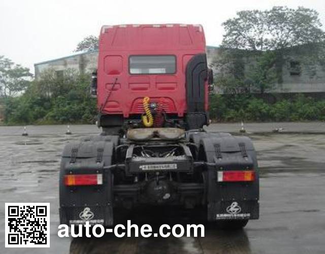 Chenglong седельный тягач для перевозки опасных грузов LZ4253M7DA