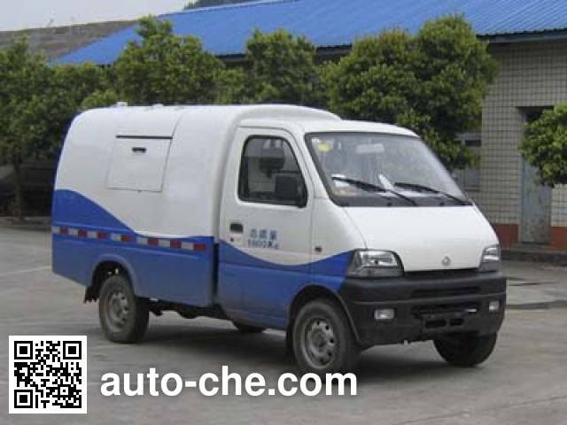 Мусоровоз с герметичным кузовом Dongfeng SE5020ZLJ3