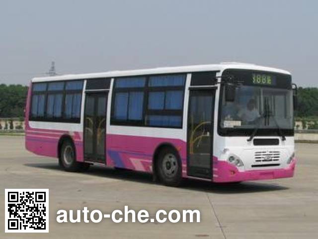 Yangtse city bus WG6100NQC4