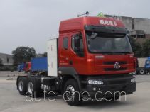 Седельный тягач для перевозки опасных грузов Chenglong LZ4251M5DB
